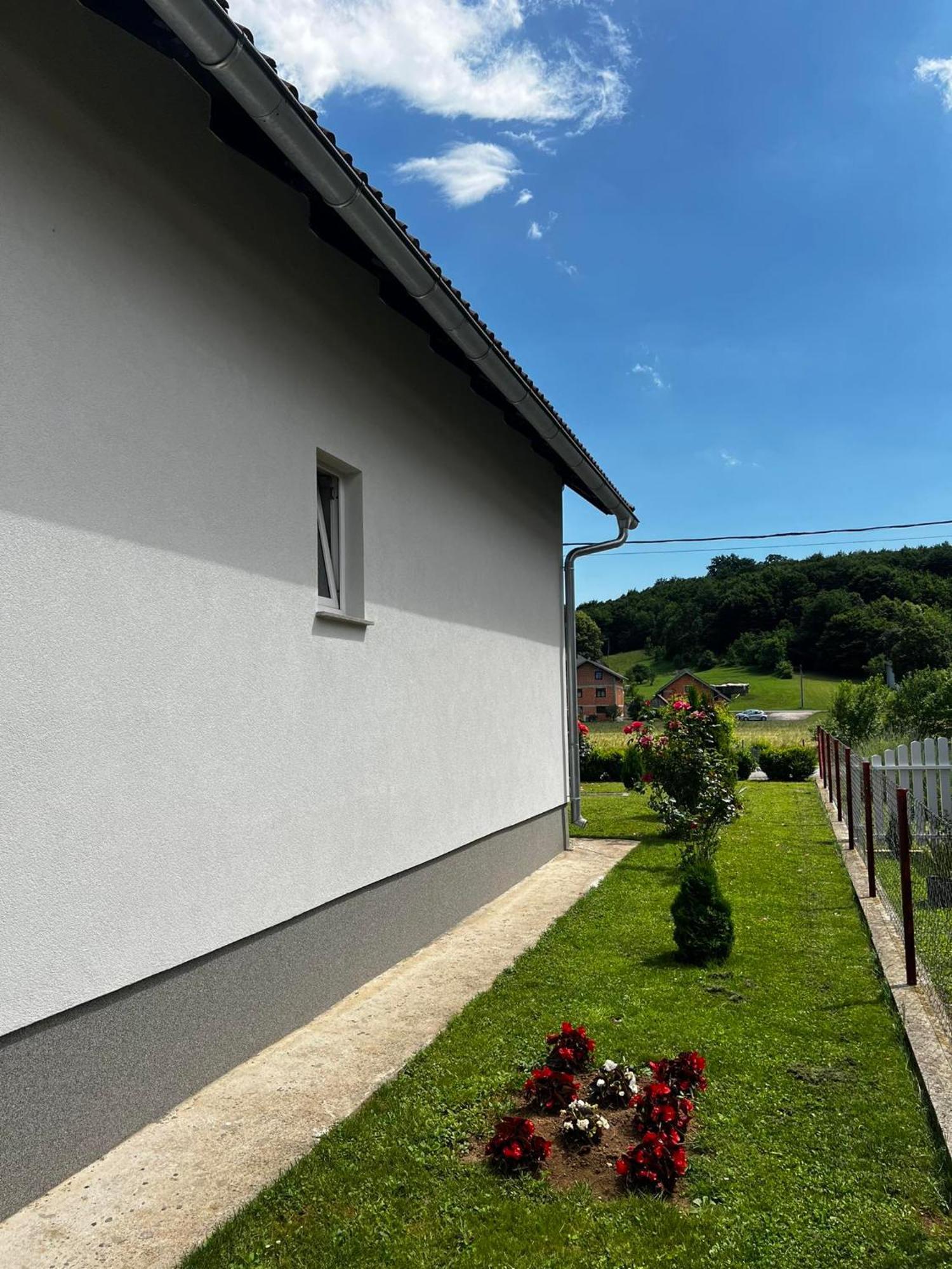 Appartamento Apartman Matej Otočac Esterno foto